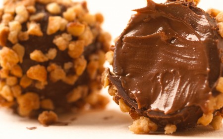 Chocolate and hazelnut truffles