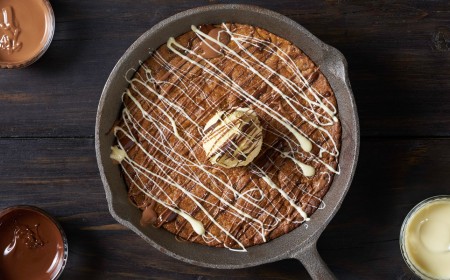 Sharing Cookie Skillet