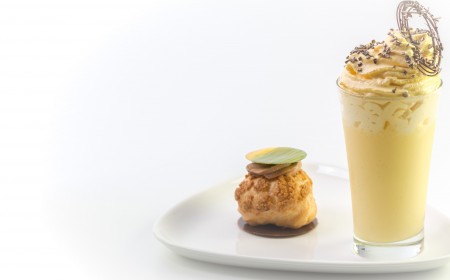 Passion fruit white chocolate drink with choux pastry
