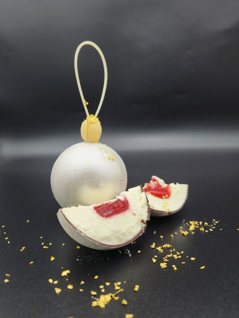 W2 Christmas Bauble