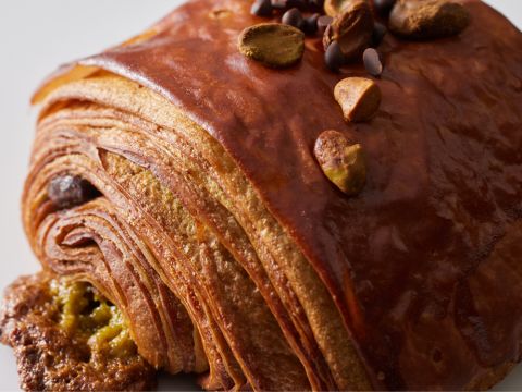 Demonstration video<span>Pistachio Chocolate Croissant</span>