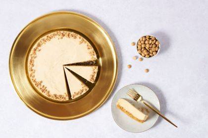 Gold chocolate cheesecake