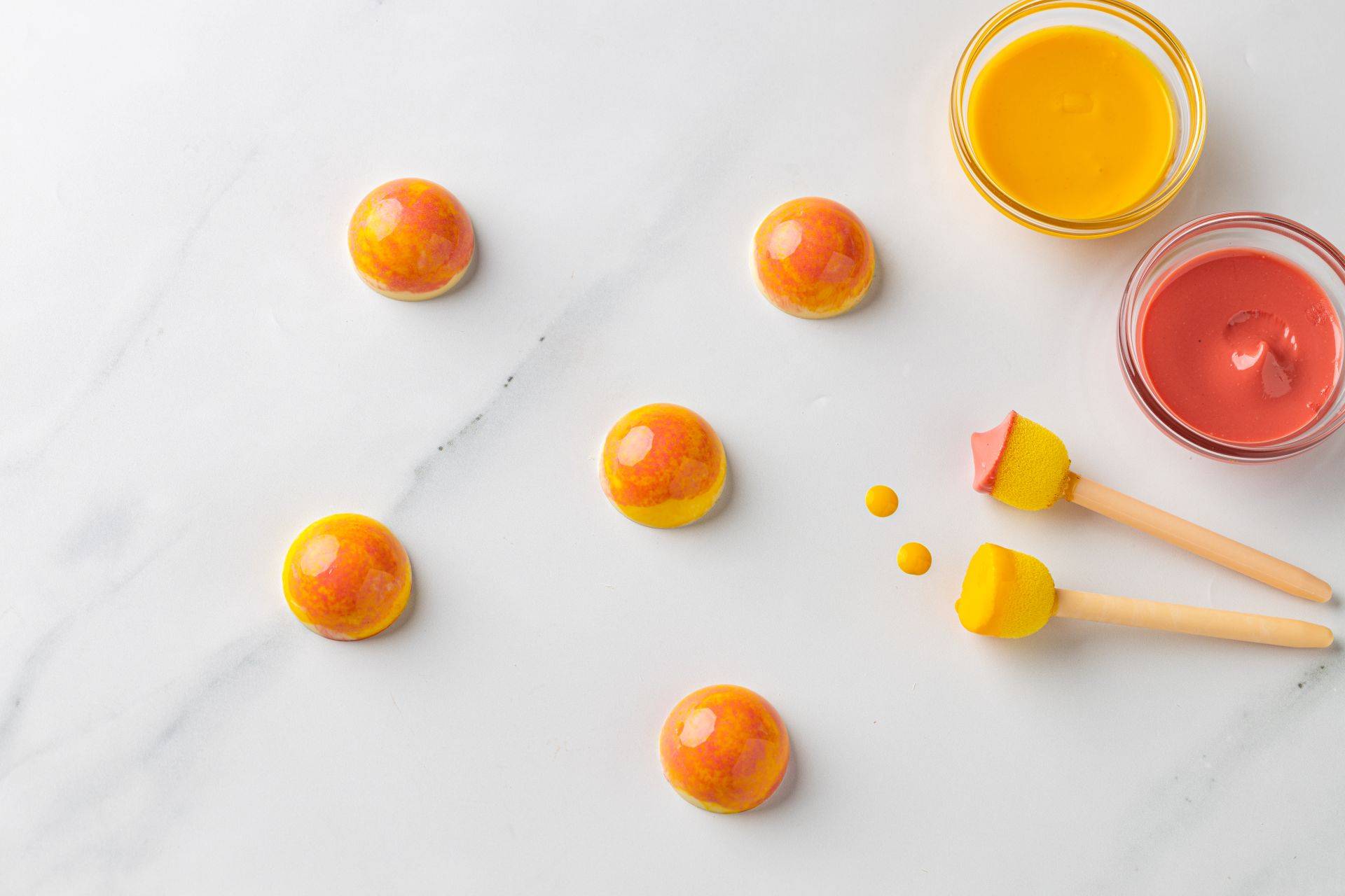 Bonbon Decoration - Sponge Effect