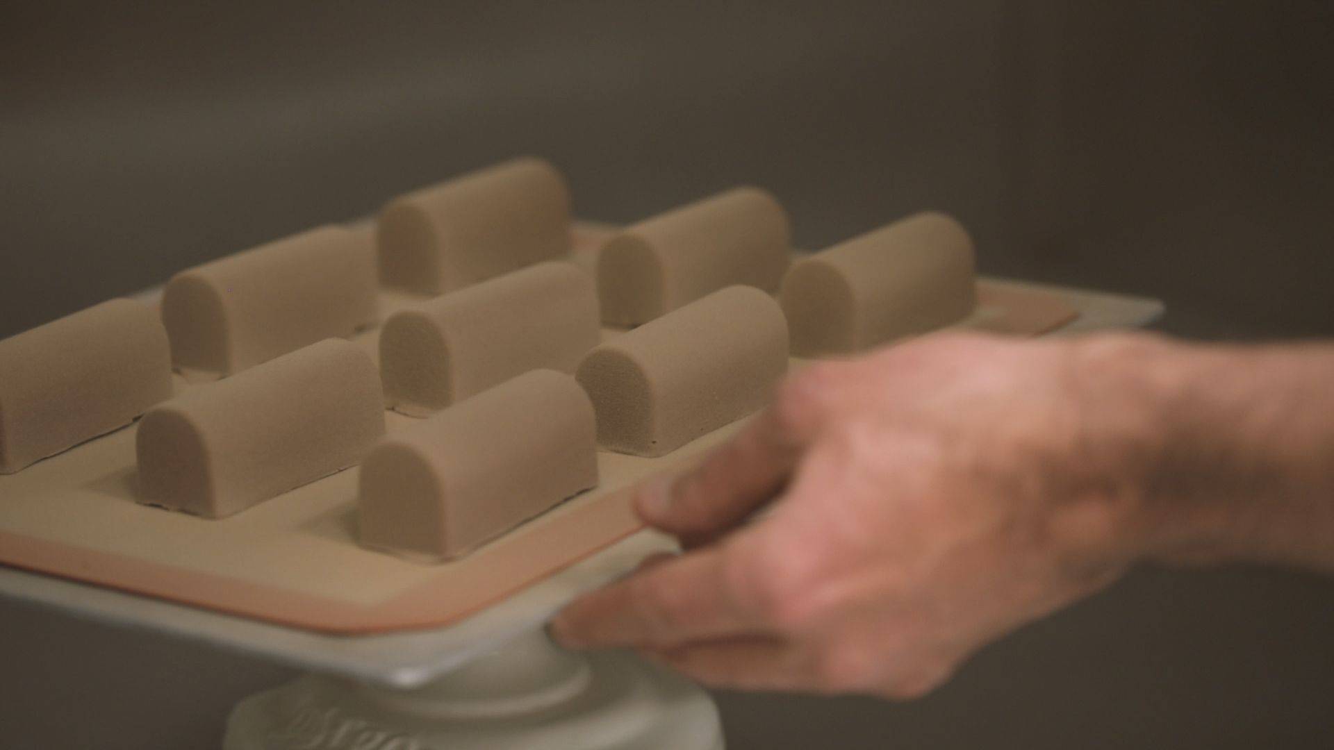 Milk Chocolate and Orange Cakes