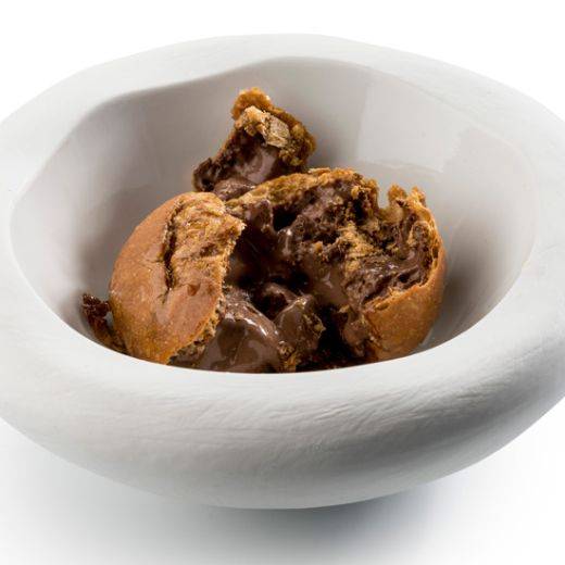 Bread with chocolate, oil and salt