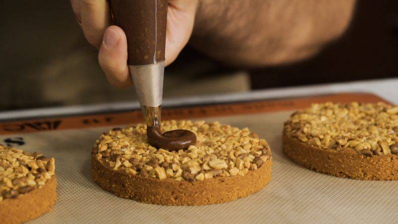 PB & C Cookie Tart