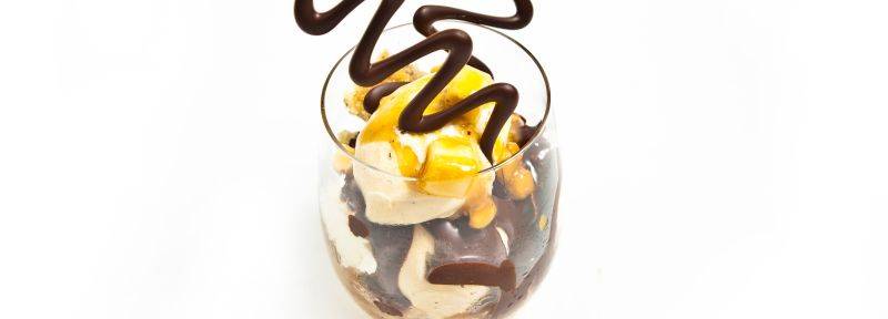 Chocolate and banana sundae