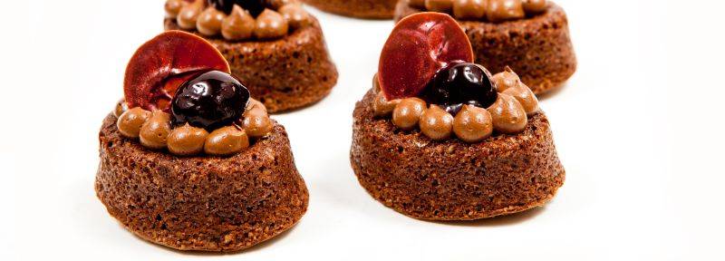 Chocolate financier