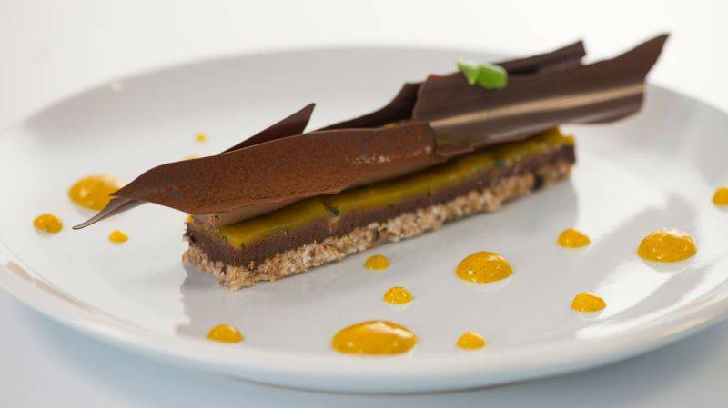 Exotic plated dessert