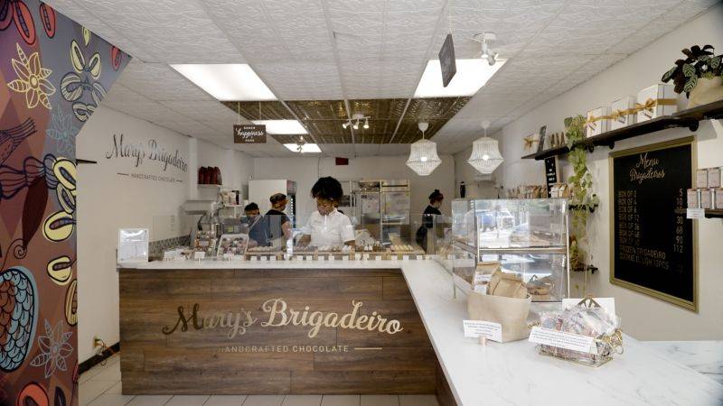 Home To Brick And Mortrar by Mariane Oliveira E04 Scaling up to your own kitchen