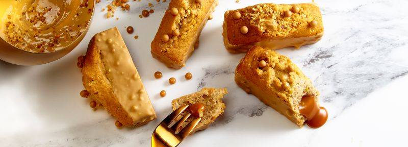 Bolo de caramelo com calda