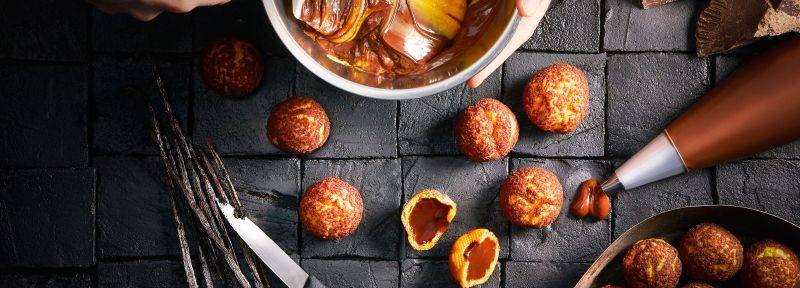 Donkere chocolade choux