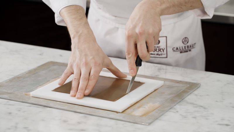 Framed Fillings: Cutting the Filling