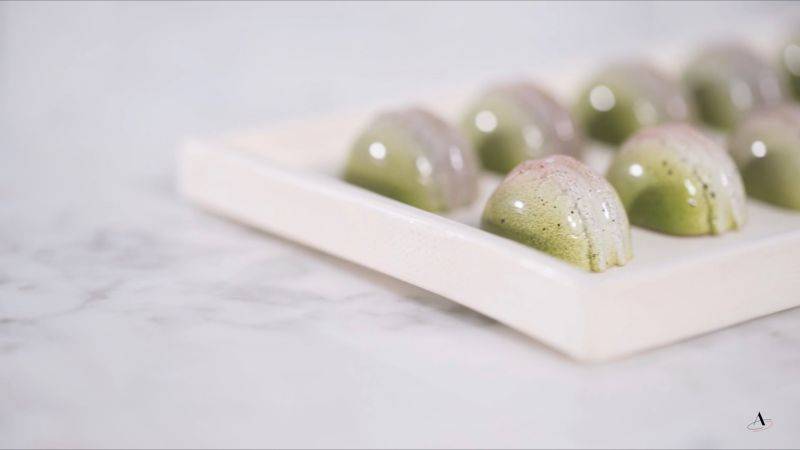 Pu'er Tea Ganache Molded Bonbons