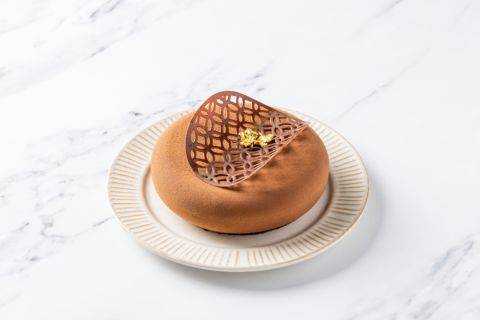 Demonstration video<span>Milk Chocolate and Caramelised Apple Entremet</span>