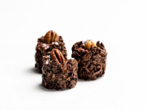 Demonstration video<span>Dark Chocolate Clusters</span>