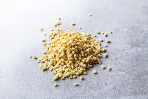 SPONGE CAKE FREE RANGE EGGS 2-8MM