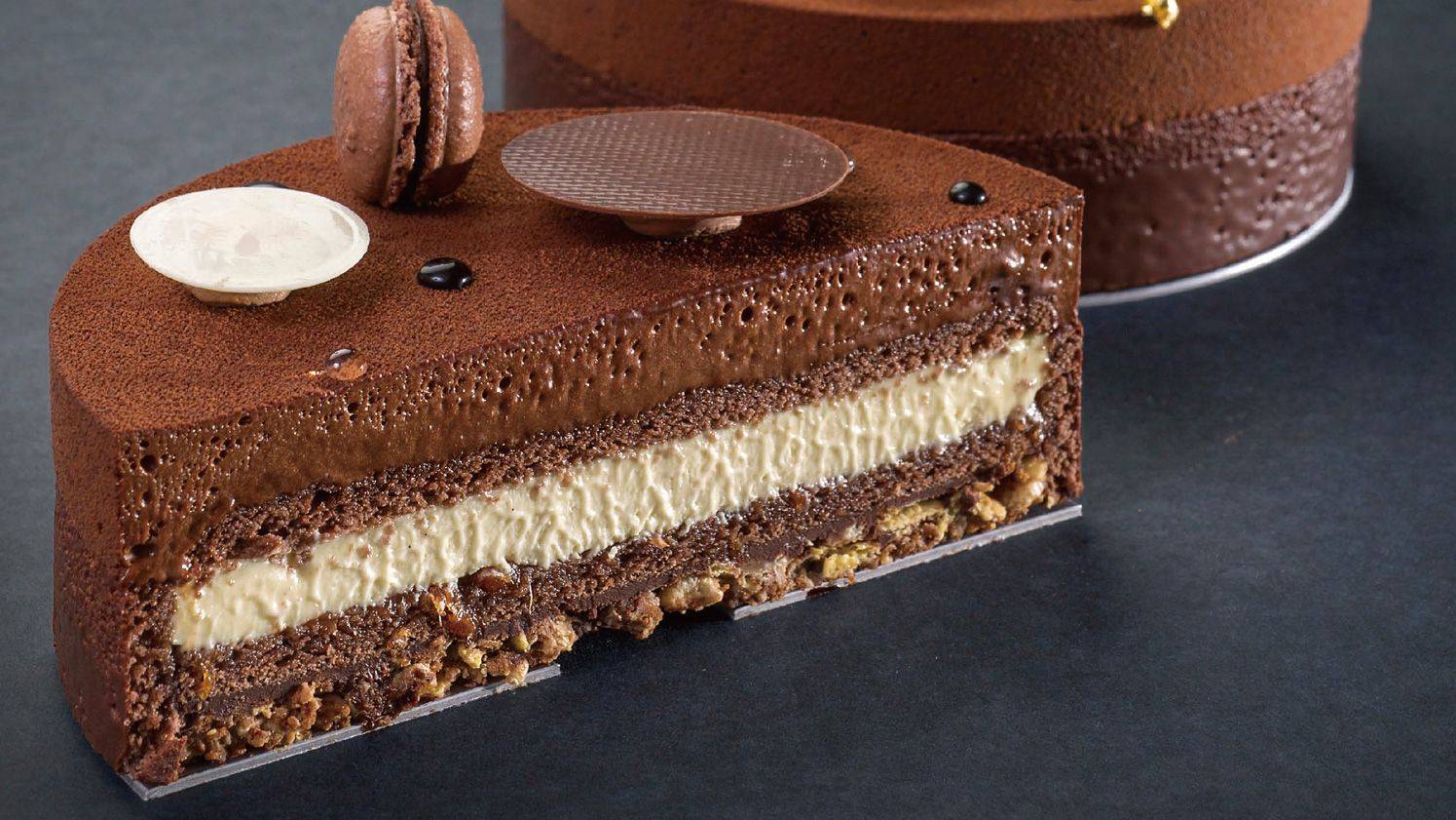 Entremets chocolat, avocat et tortilla