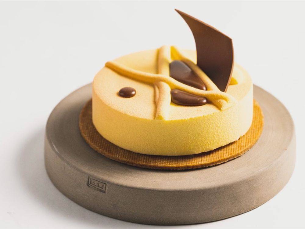 White and Milk Chocolate Tart with Bananas, Coconut and Passion Fruit