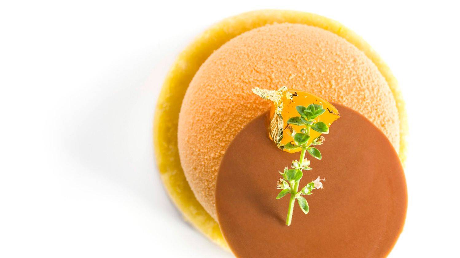 Babà al tè al gelsomino – albicocca – zenzero – Alunga™