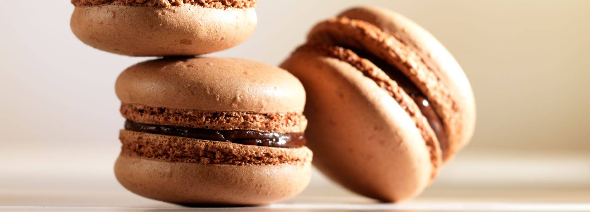 Macaron de chocolate amargo