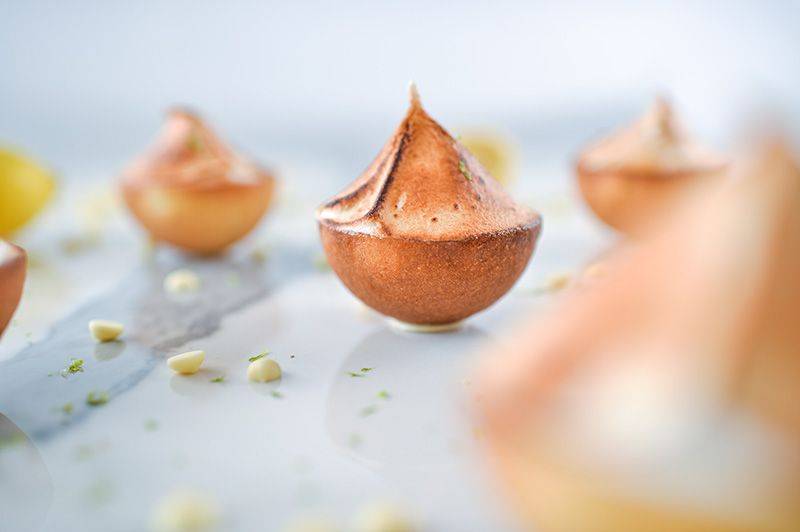 Lemon meringue tart