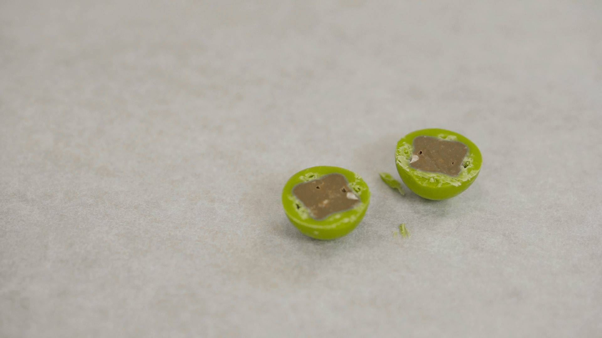 Fundamentals of Panning 2: Pistachio Crunchy Panning Introduction