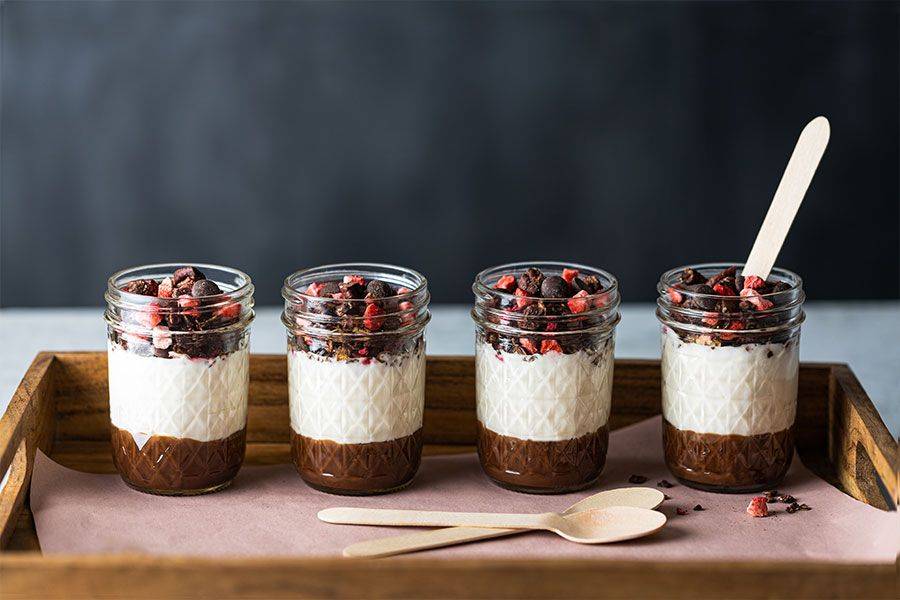 Breakfast Chocolate Granola Pot