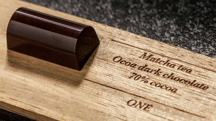 Chocolat au thé vert matcha et au Cointreau