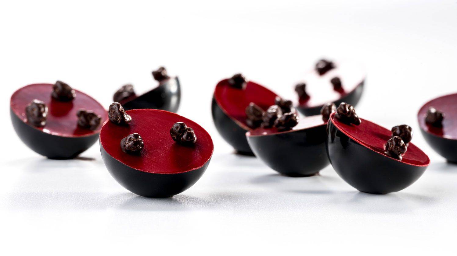 CHOCOLAT À LA BIÈRE NOIRE ET À LA GRIOTTE
