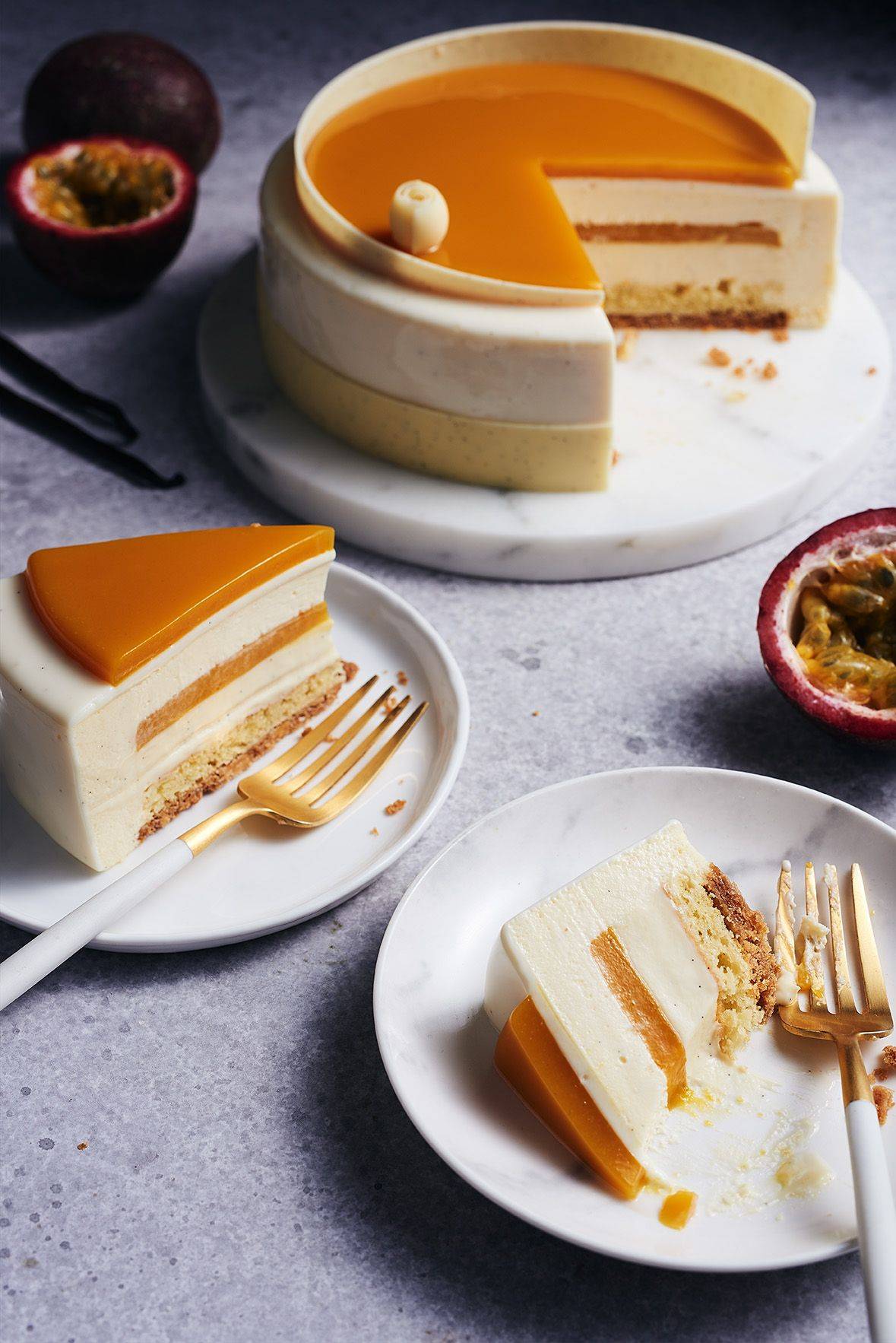 Exotic entremets
