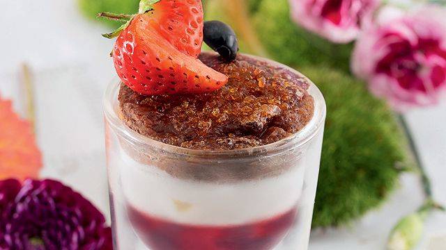 Pain au chocolat et butter pudding