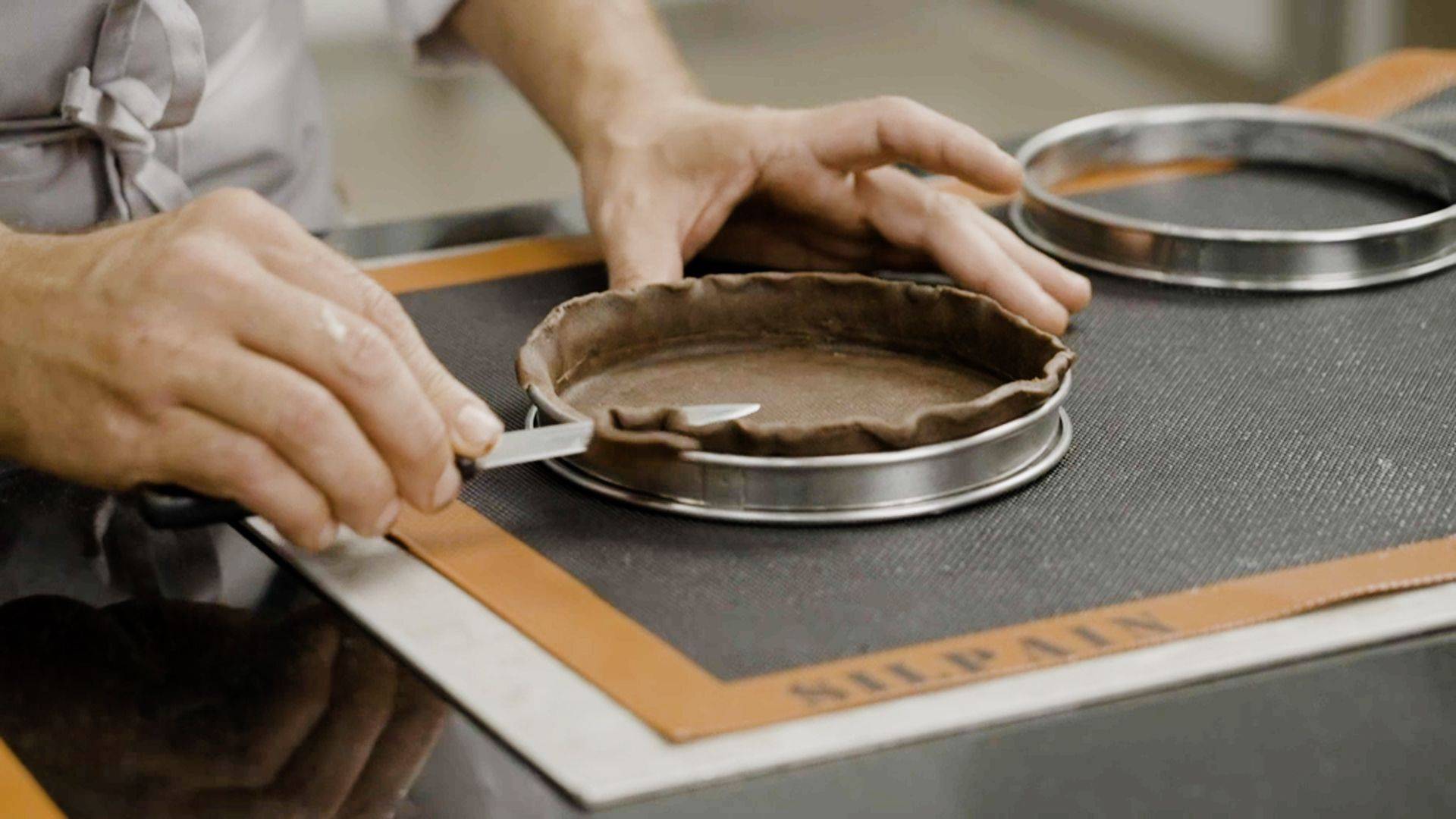 Tart Doughs: Two ways to line tart rings