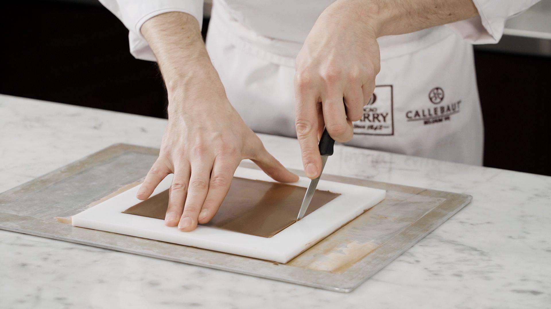 Framed Fillings: Cutting the Filling