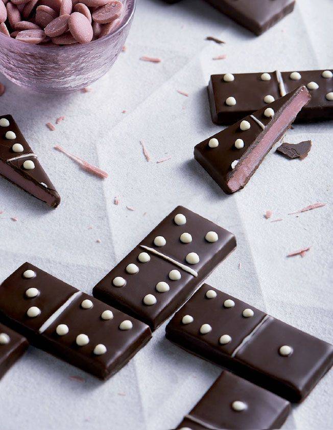 Dominos