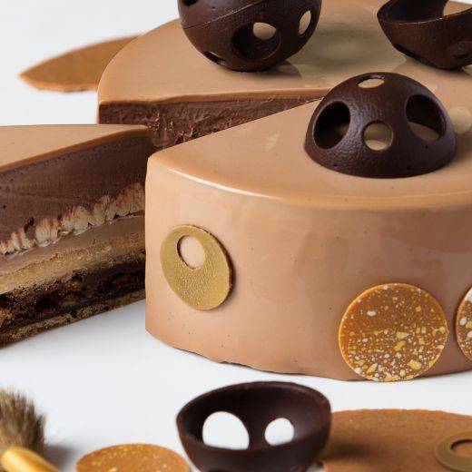 gold chocolate, burnt orange & dark chocolate cake