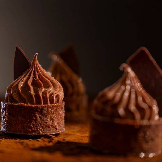 Chocolate Pear Uganda Vanilla Tart