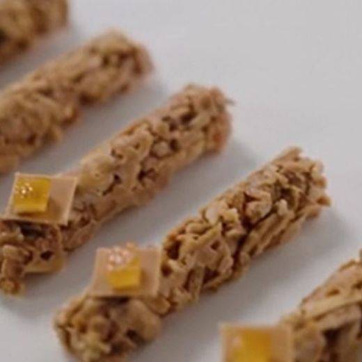 Demonstration video<span>Gold Chocolate Rochers</span>