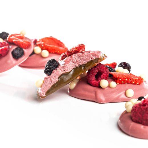 Mendiants Recheados de Ruby e Pistache