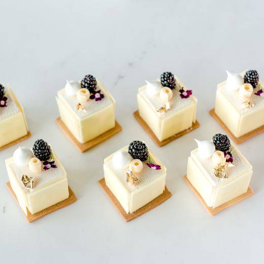 Cacao Barry Zephyr White Square