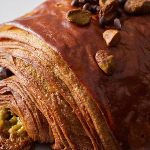 Demonstration video<span>Pistachio Chocolate Croissant</span>