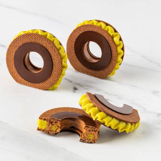 Chocolate and Pistachio Sable