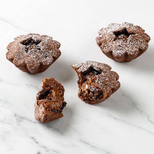 Demonstration video<span>Chocolate and Hazelnut Praline Mince Pies</span>