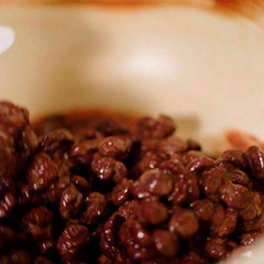 Hoe maak je chocolademousse op basis van een pâte à bombe?