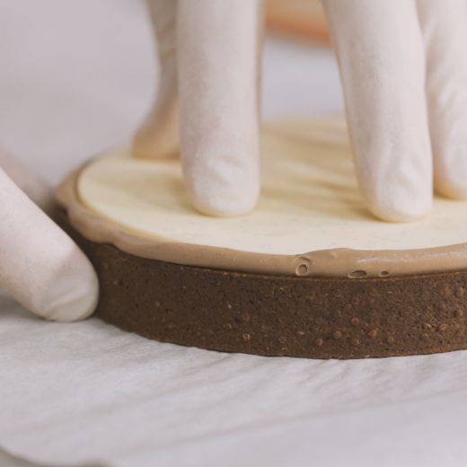 Crunchy Pecan and Vanilla Tarts