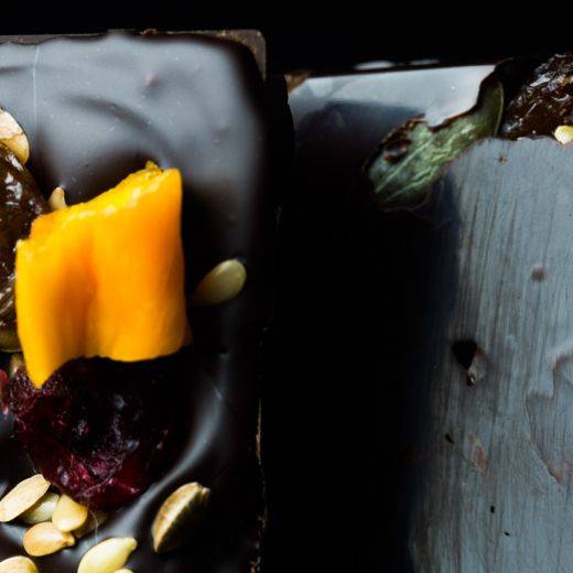 Intense Chocolate Bar with healthy cocoa nibs, seeds and dried fruits