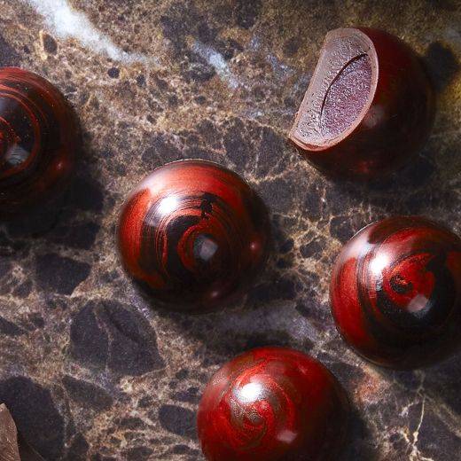 Raspberry and star anise fruity water based chocolates