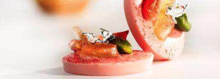 Strawberry mendiant