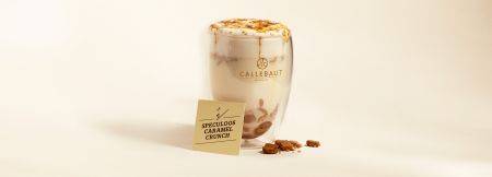 Chocolate caliente con crujiente de speculoos