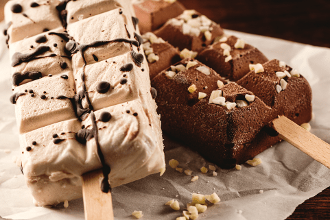 Paletas de Chocolate Blanco con Nuez